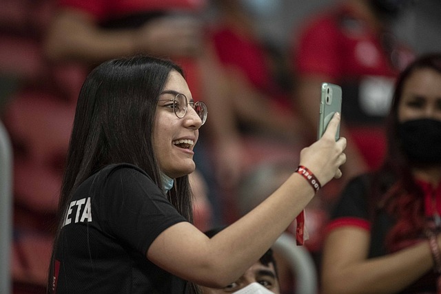 民对自身的 民对自身的